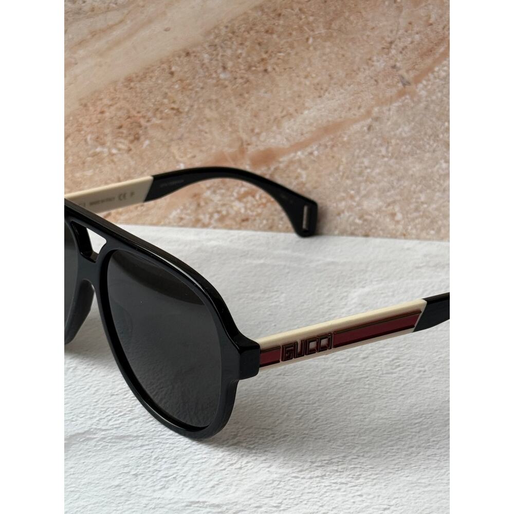 NEW Gucci GG0463S Black Polarized Aviator Sunglasses $530 - Picture 2 of 9